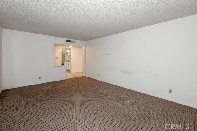 7353 N Bond, Fresno, CA 93720