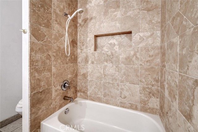 7353 N Bond, Fresno, CA 93720