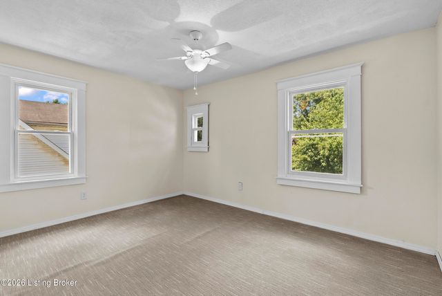 121 N Shawnee Terrace, Louisville, KY 40212