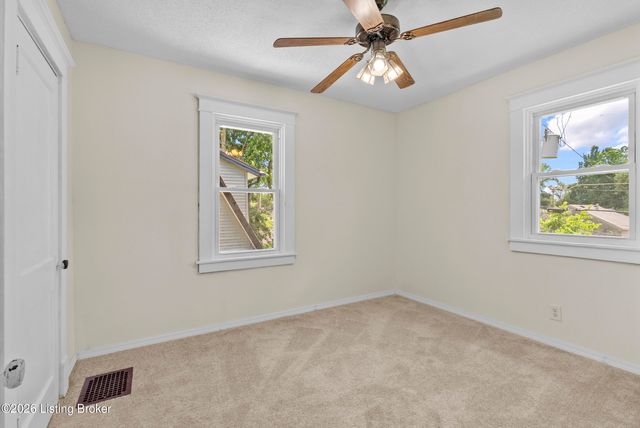 121 N Shawnee Terrace, Louisville, KY 40212