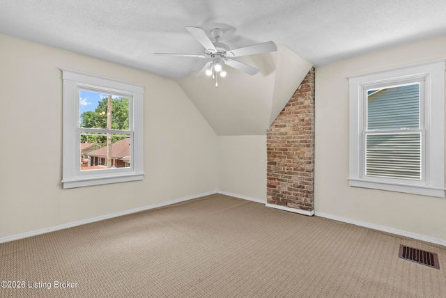 121 N Shawnee Terrace, Louisville, KY 40212