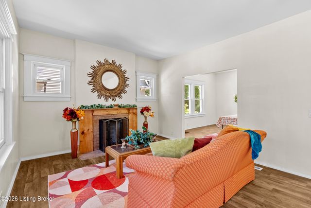 121 N Shawnee Terrace, Louisville, KY 40212