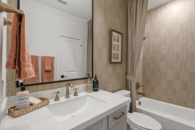 41807 Pearsall Street, Todd Mission, TX 77316
