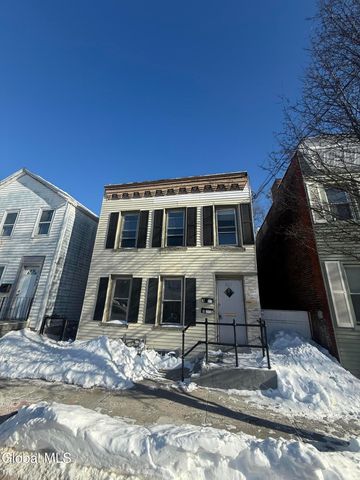 556 2nd Street, Troy, NY 12180