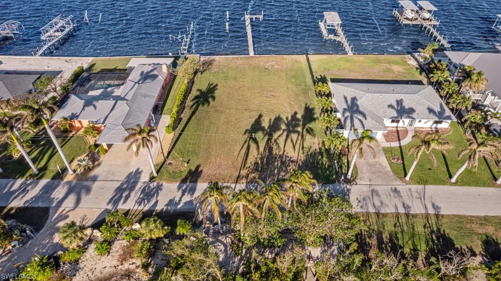 2226 8th AVE, ST. JAMES CITY, FL 33956 — photo 4