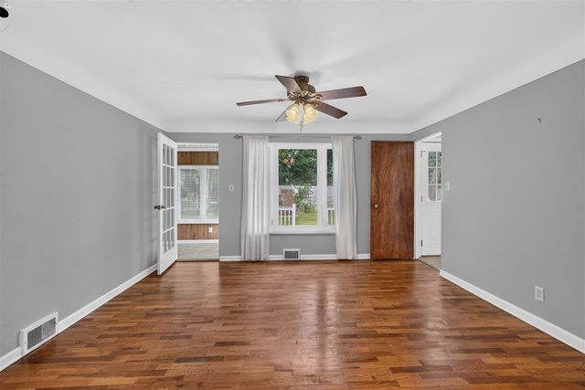 1253 Levant Street, Jackson, MI 49203