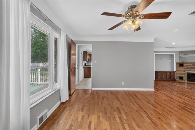 1253 Levant Street, Jackson, MI 49203