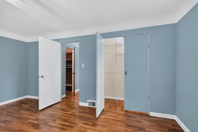 1253 Levant Street, Jackson, MI 49203