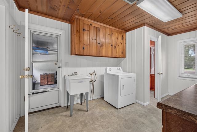 1253 Levant Street, Jackson, MI 49203