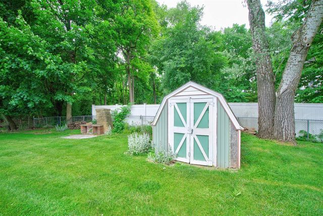 1253 Levant Street, Jackson, MI 49203