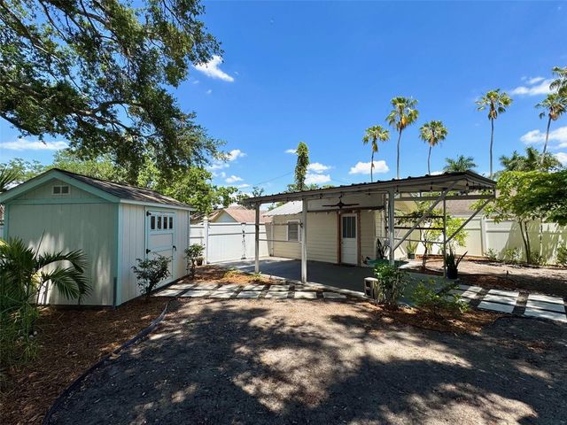 2210 14TH AVENUE W, Bradenton, FL 34205