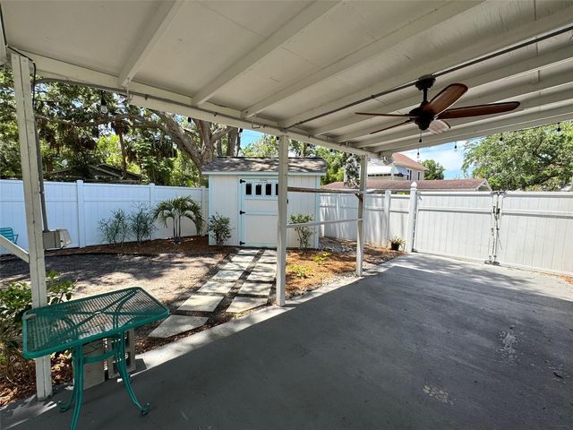 2210 14TH AVENUE W, Bradenton, FL 34205