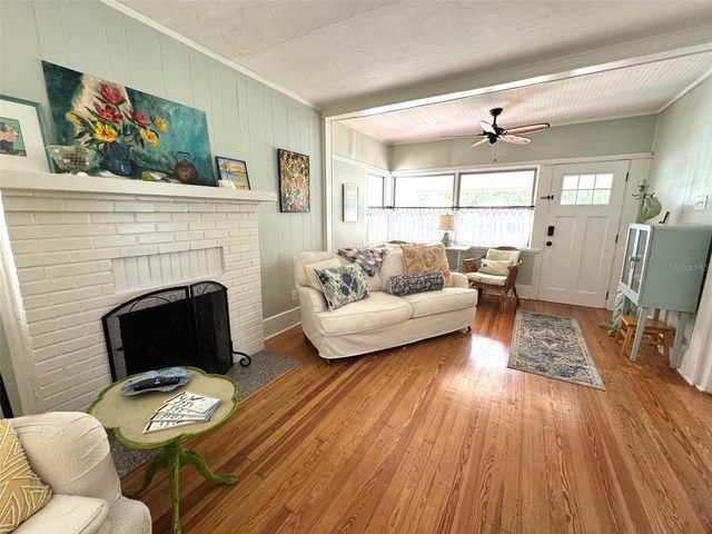2210 14TH AVENUE W, Bradenton, FL 34205
