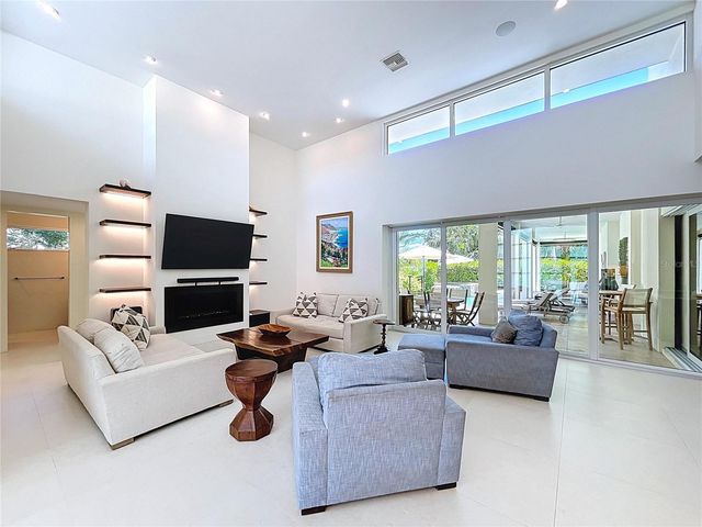 1347 HARBOR DRIVE, Sarasota, FL 34239