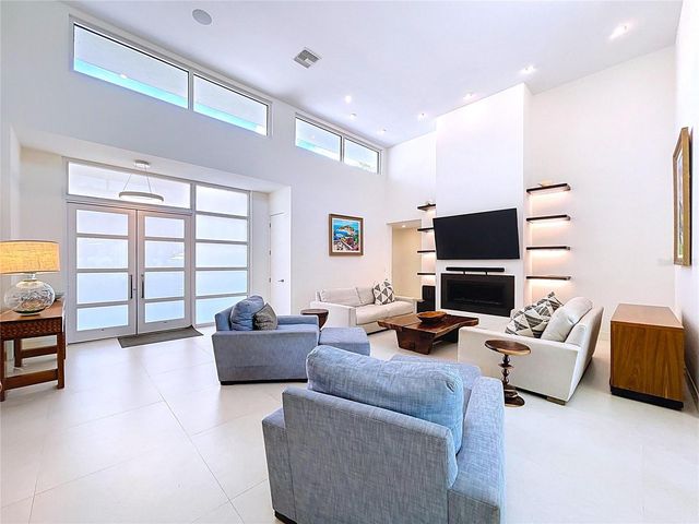 1347 HARBOR DRIVE, Sarasota, FL 34239