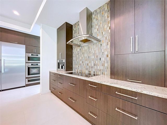 1347 HARBOR DRIVE, Sarasota, FL 34239