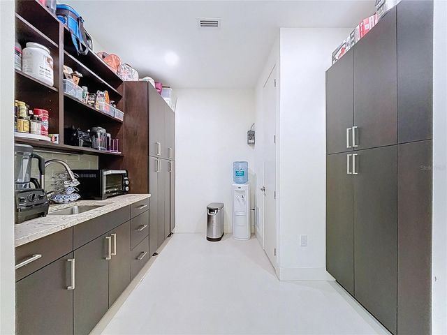 1347 HARBOR DRIVE, Sarasota, FL 34239