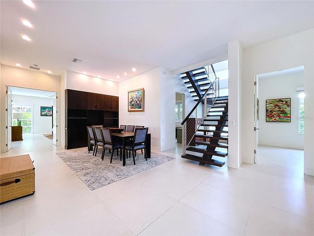 1347 HARBOR DRIVE, Sarasota, FL 34239