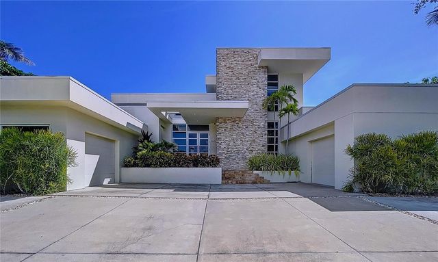 1347 HARBOR DRIVE, Sarasota, FL 34239