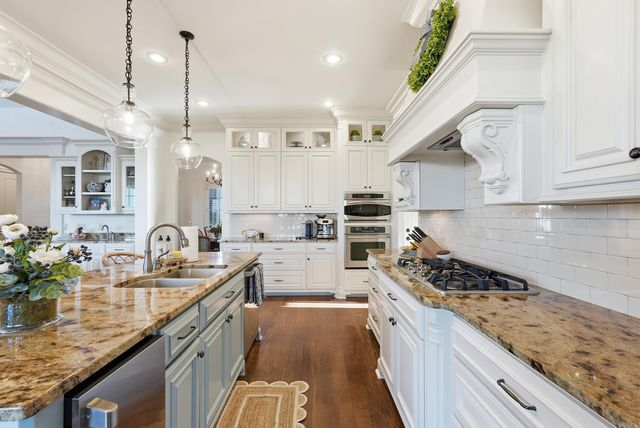 17109 Waterview Meadow Boulevard, Roland, AR 72135