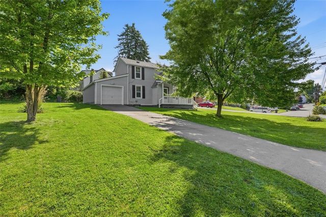 809 Frank St, West Mifflin, PA 15122