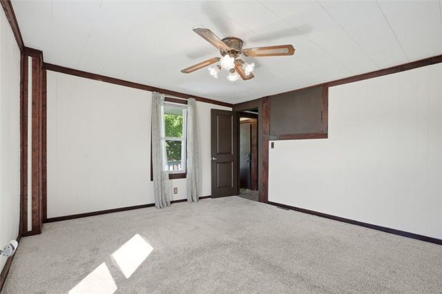809 Frank St, West Mifflin, PA 15122