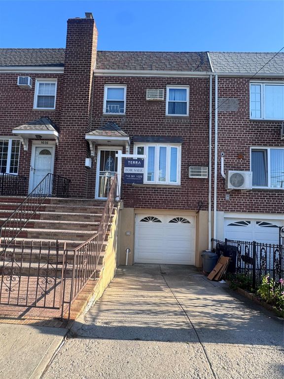 56-04 62nd Avenue, Maspeth, NY 11378 — exterior