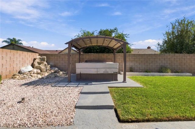 2533 S Hope Avenue, Ontario, CA 91761