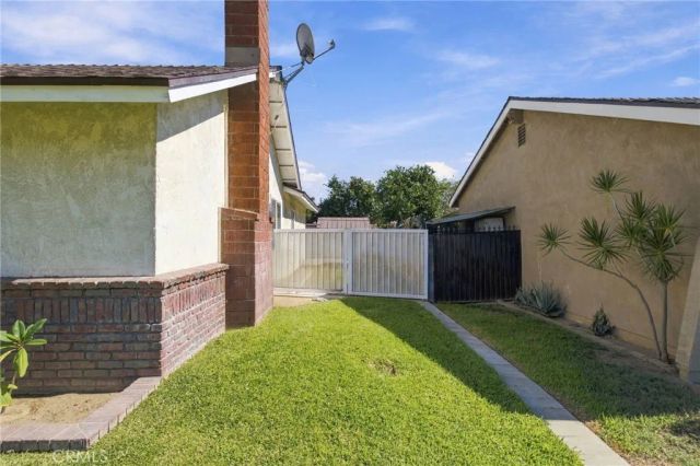 2533 S Hope Avenue, Ontario, CA 91761