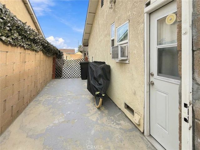 2533 S Hope Avenue, Ontario, CA 91761