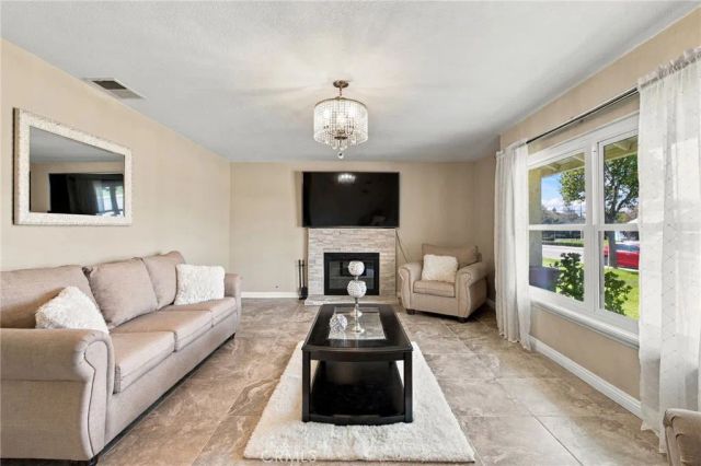 2533 S Hope Avenue, Ontario, CA 91761