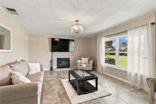 2533 S Hope Avenue, Ontario, CA 91761