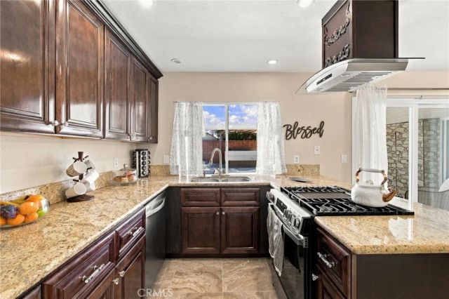 2533 S Hope Avenue, Ontario, CA 91761