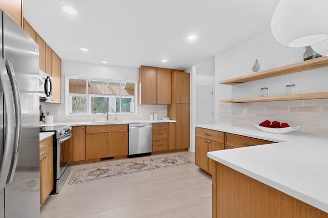 6508 Dodd Place NE, Albuquerque, NM 87110