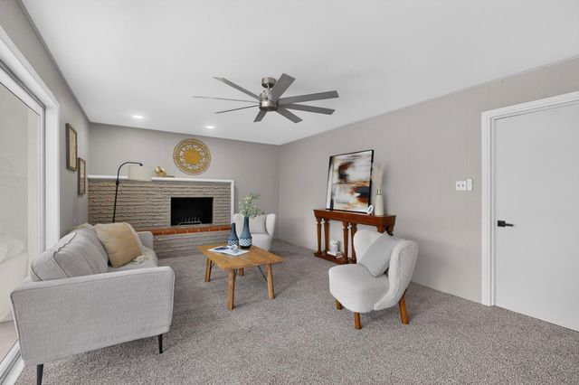 6508 Dodd Place NE, Albuquerque, NM 87110