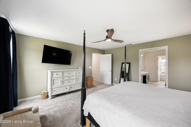 2206 Summit View Ct, La Grange, KY 40031