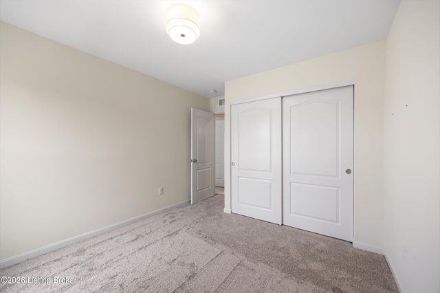 2206 Summit View Ct, La Grange, KY 40031