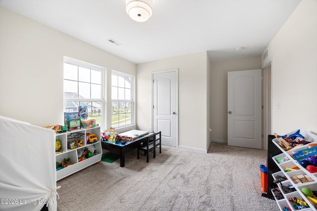 2206 Summit View Ct, La Grange, KY 40031