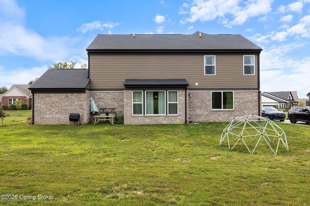 2206 Summit View Ct, La Grange, KY 40031