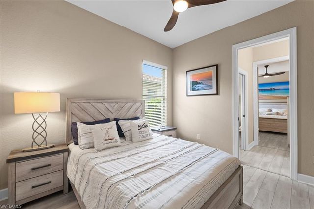 9042 Bronco CT, Naples, FL 34113