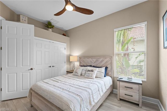 9042 Bronco CT, Naples, FL 34113