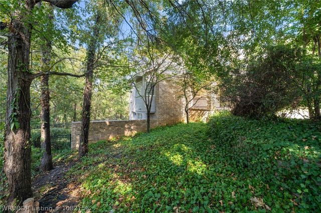 7305 Kensington Court, Fort Smith, AR 72903