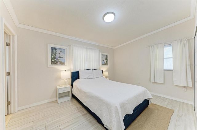 161 SUNTAN AVENUE, Sarasota, FL 34237