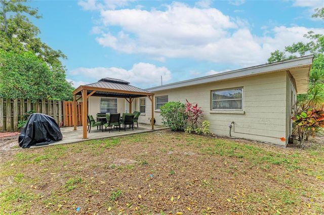 161 SUNTAN AVENUE, Sarasota, FL 34237