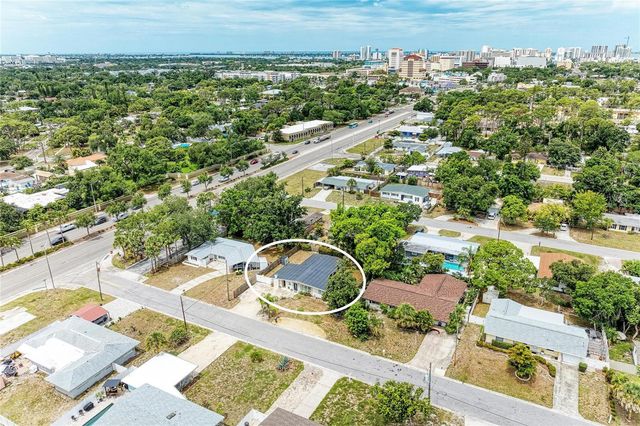 161 SUNTAN AVENUE, Sarasota, FL 34237