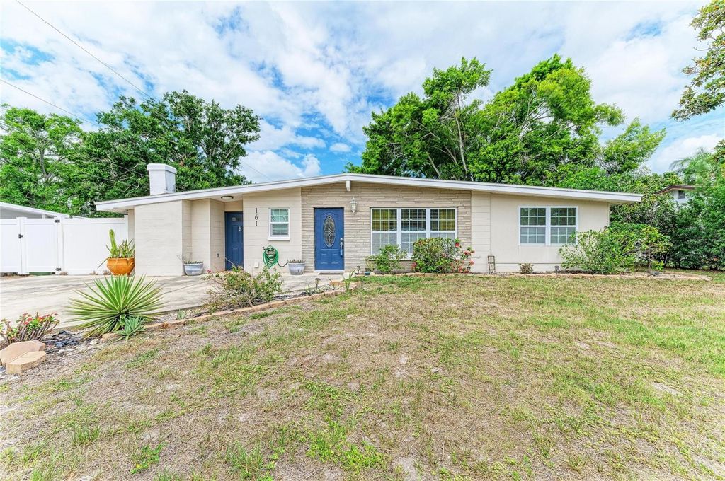 161 SUNTAN AVENUE, Sarasota, FL 34237