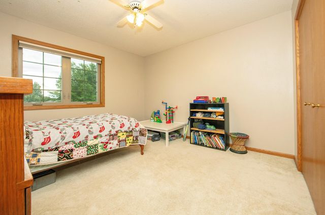 104 Maple Circle, Waverly, IA 50677