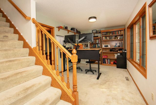 104 Maple Circle, Waverly, IA 50677