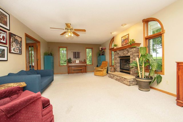 104 Maple Circle, Waverly, IA 50677