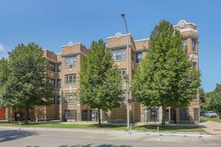 3100 W Douglas Boulevard, Chicago, IL 60623